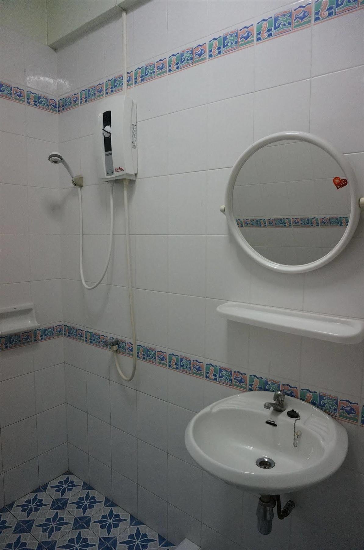 Celtic Inn Guest House Хуахін Екстер'єр фото
